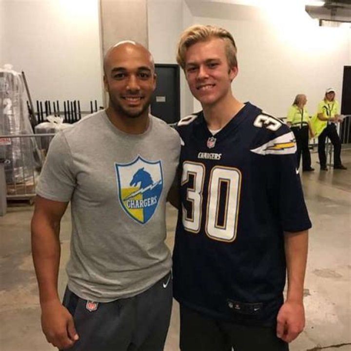 Austin Ekeler Bio, Age, Height, Net Worth (2023), Family, Gf
